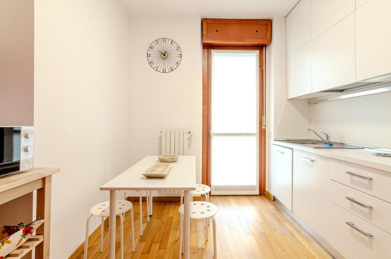Park View Apartment - Milano Navigli ภายนอก รูปภาพ