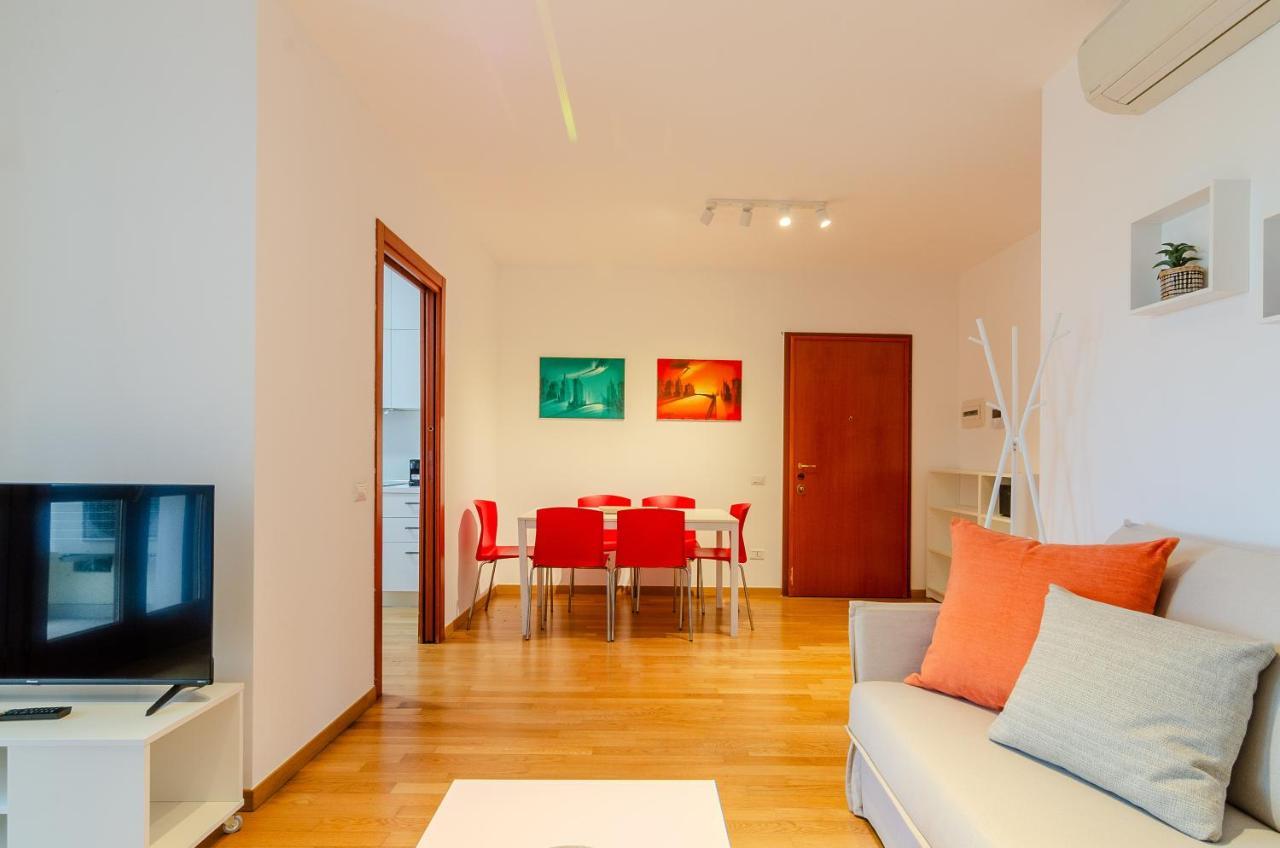 Park View Apartment - Milano Navigli ภายนอก รูปภาพ